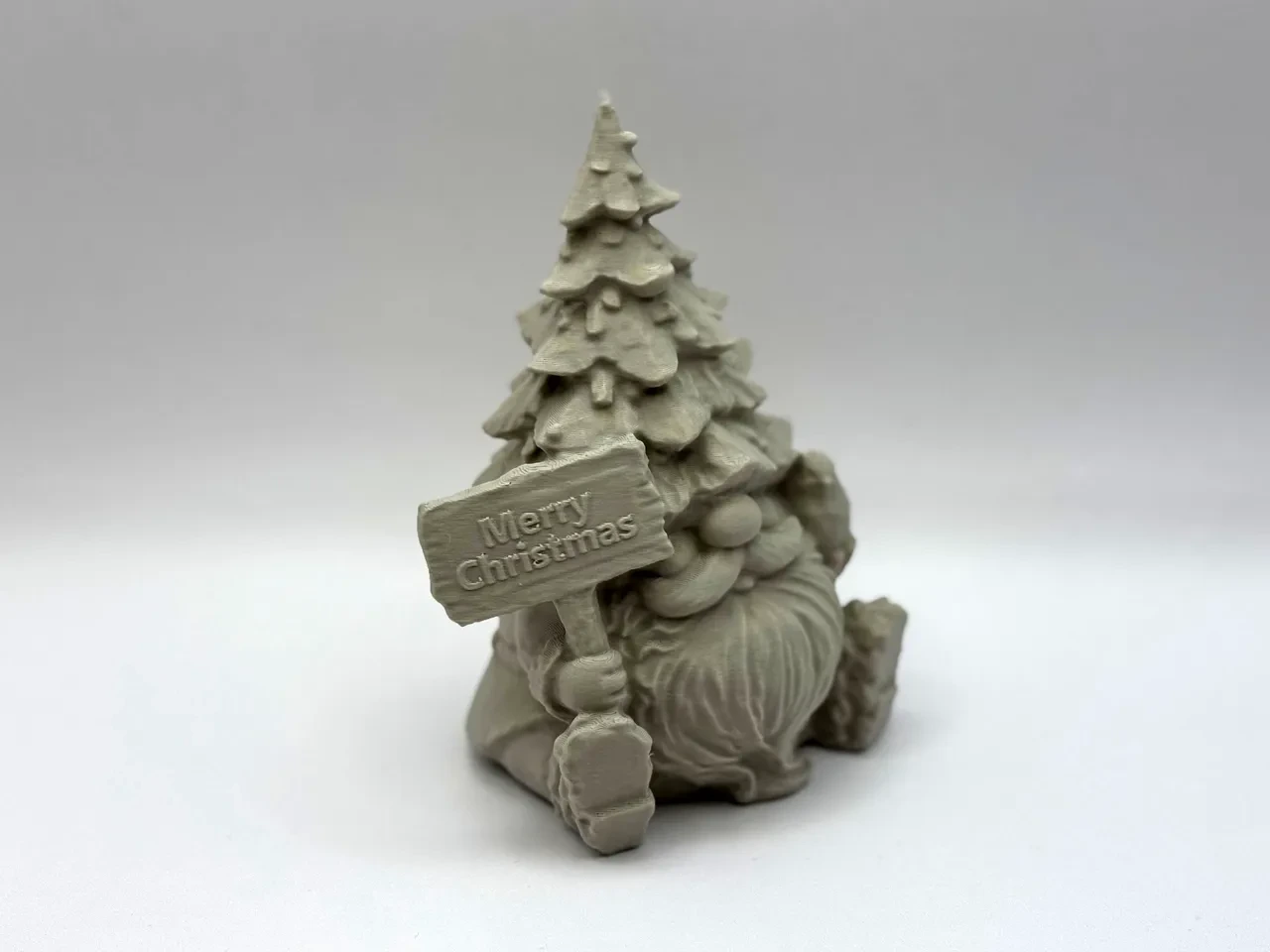 Gnomo Navideño: El Mensajero de la Alegría Festiva