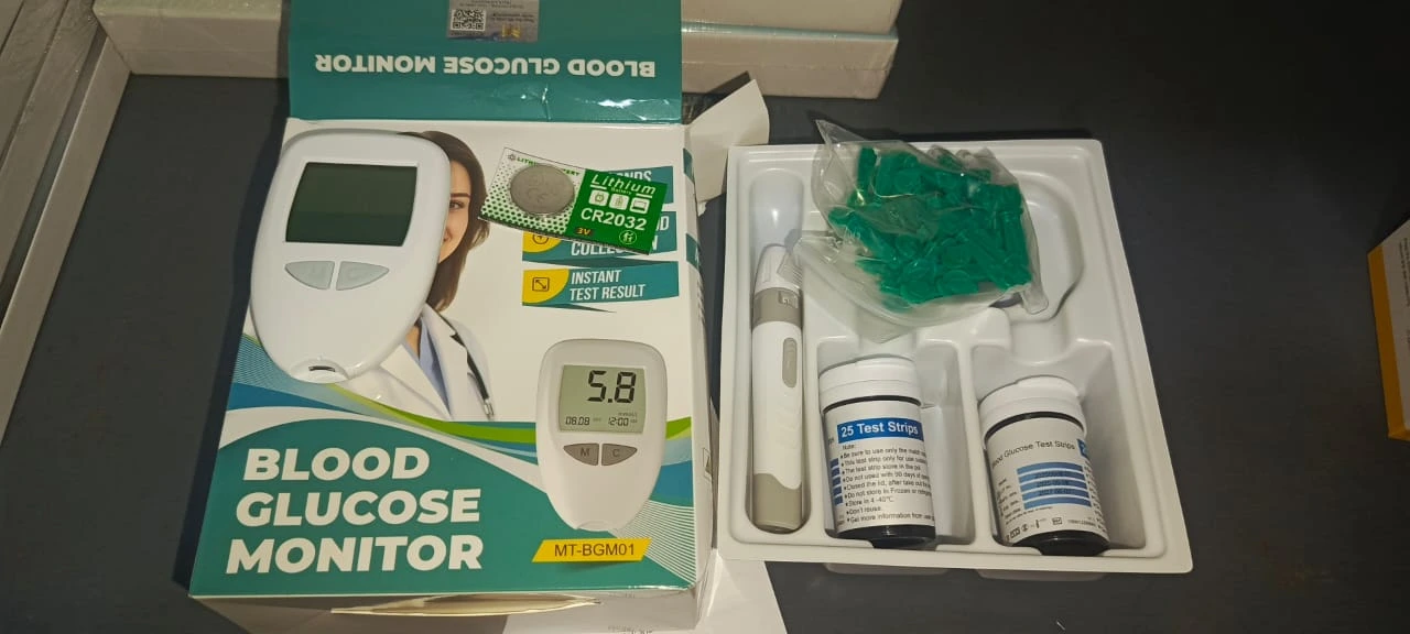 Glucometro Digital Kit Estándar Incluye 50 Tiras 50 Lancetas